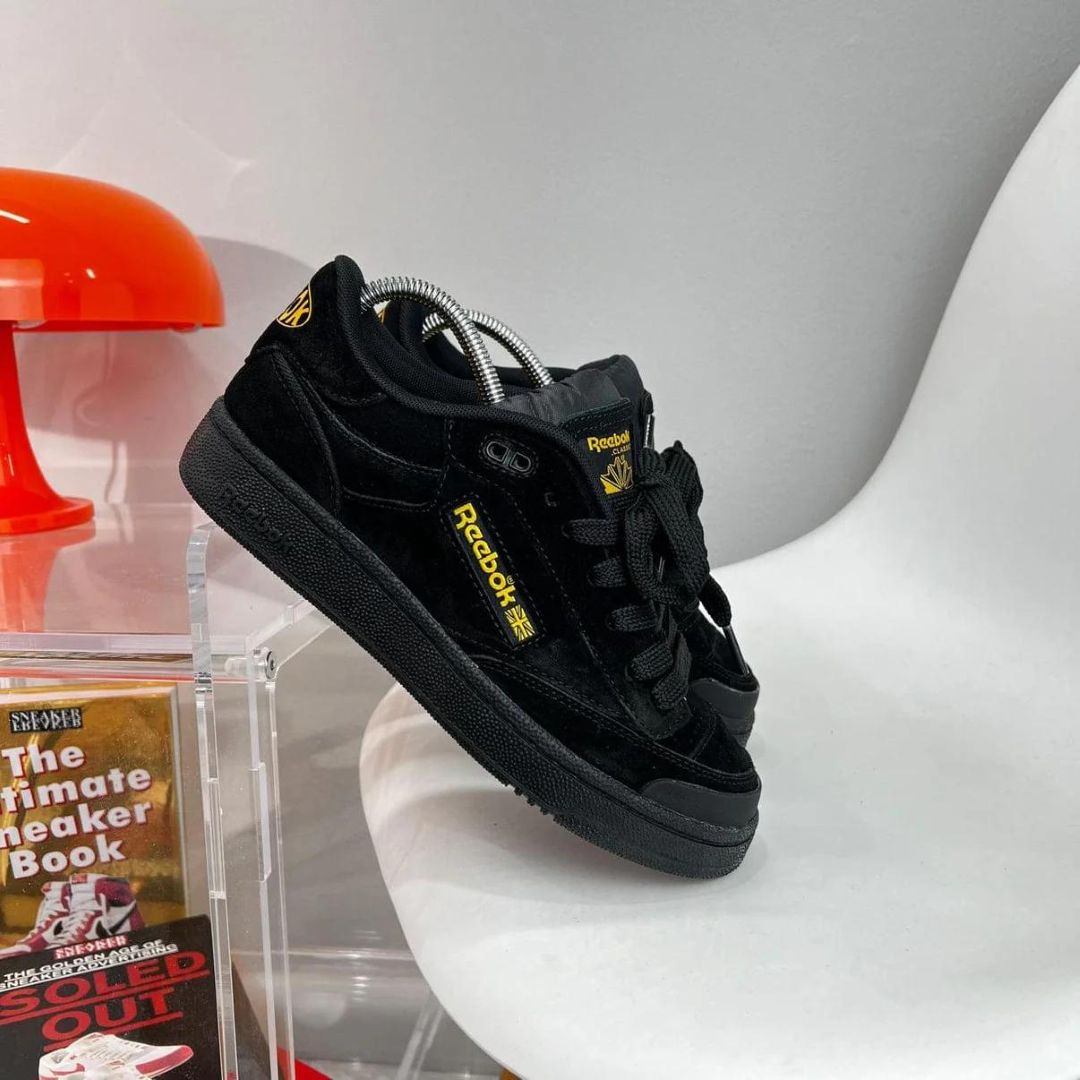 REEBOK BEAMS